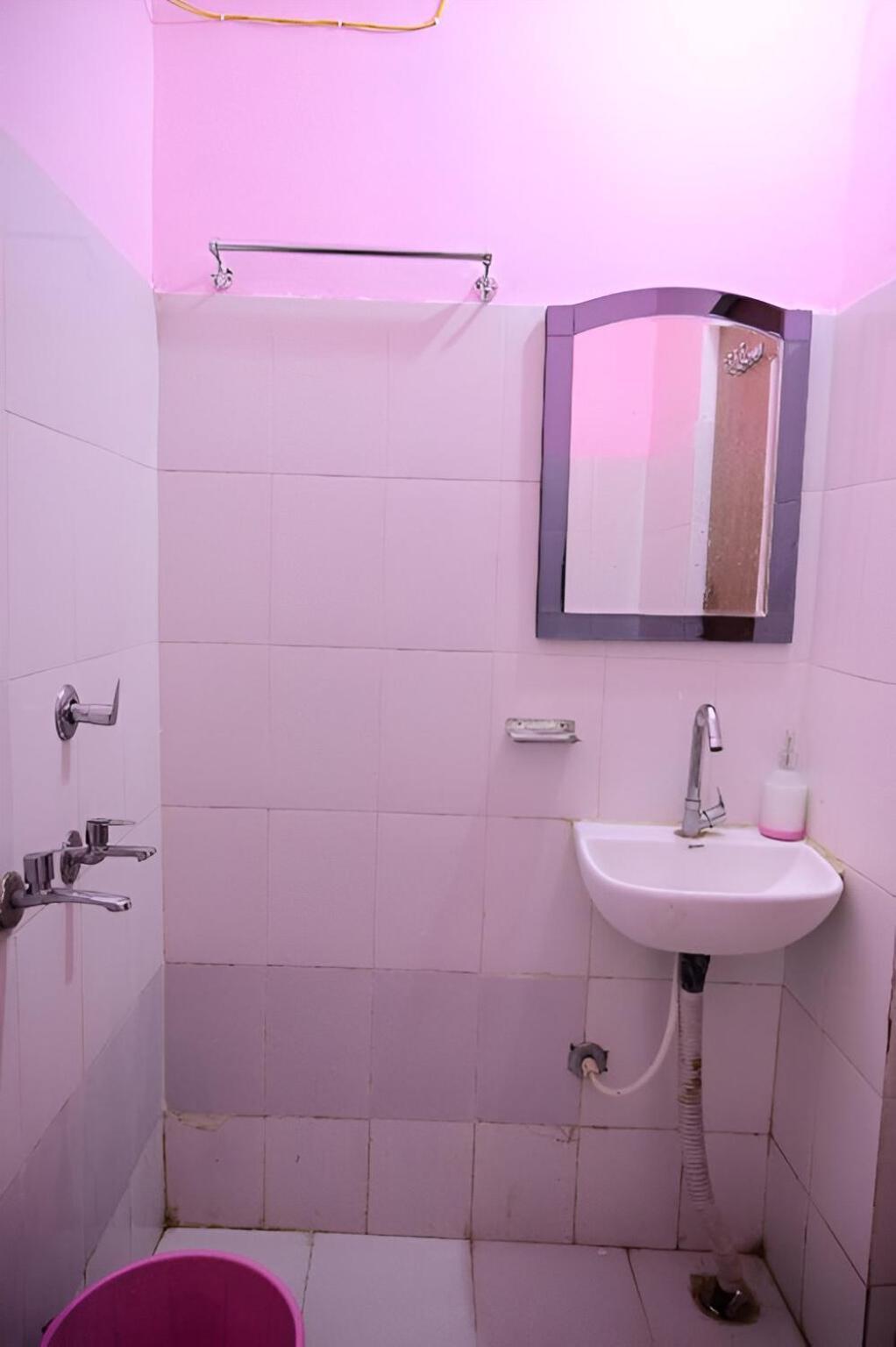 Jankivihar Homestay At Prahladghat Within 1Km From Shri Ram Mandir Ayodhya Buitenkant foto